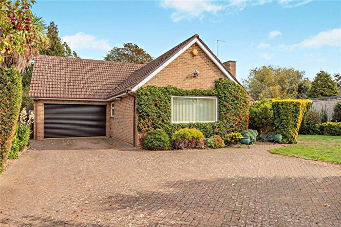 4 Bedroom Bungalow For Sale In Thorpe Avenue, Peterborough, PE3