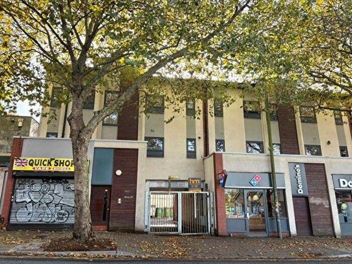 2 Bedroom Flat To Rent In Flat, - Church Road, Redfield, Bristol, BS5