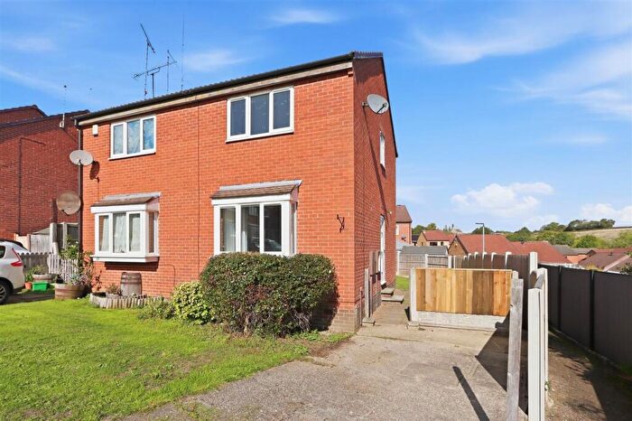 2 Bedroom Semi-Detached House For Sale In Craggon Drive, New Whittington, S43
