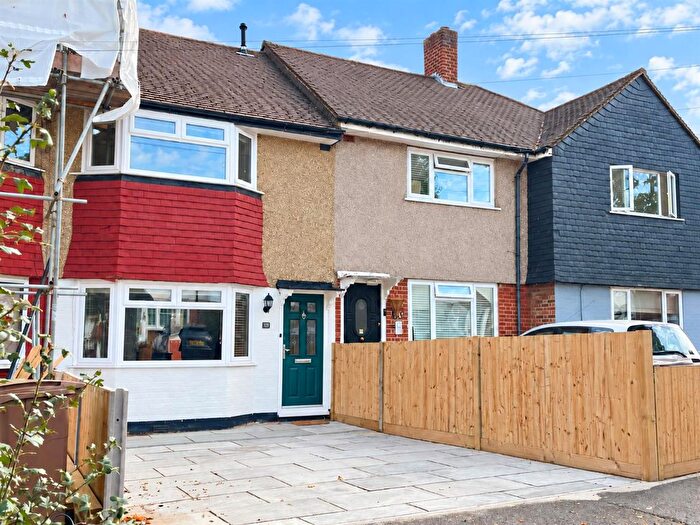 2 Bedroom Terraced House For Sale In Arlington Drive, Carshalton, SM5