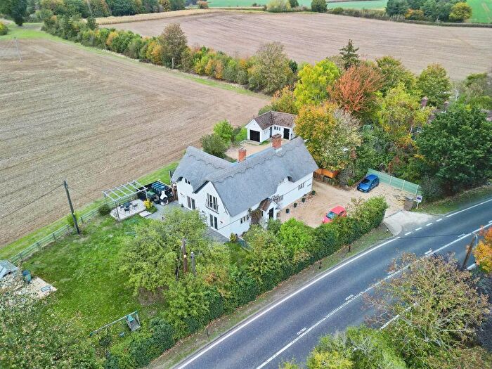 5 Bedroom Cottage For Sale In Ampthill Road, Lidlington, Bedford, MK43