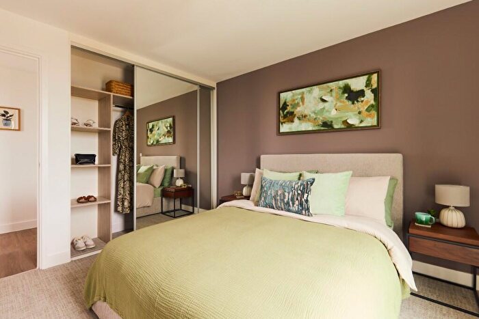 1 Bedroom Apartment To Rent In Avebury Boulevard, Central Milton Keynes, Milton Keynes, MK9