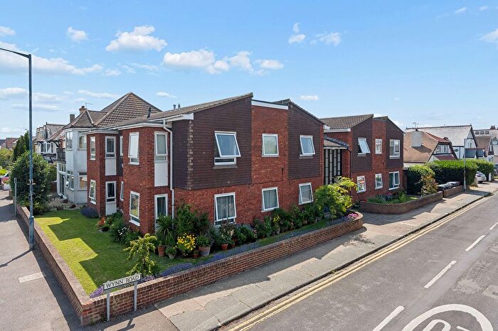 2 Bedroom Flat To Rent In Tankerton Road, Heron Court, CT5