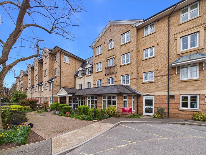 2 Bedroom Flat For Sale In Norwich Road, Ipswich, Suffolk, IP1
