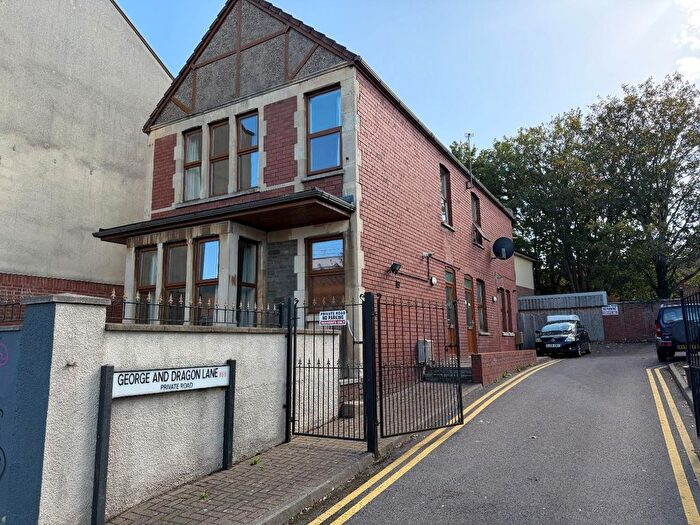 2 Bedroom End Of Terrace House To Rent In George And Dragon Lane, Redfield, Bristol, BS5