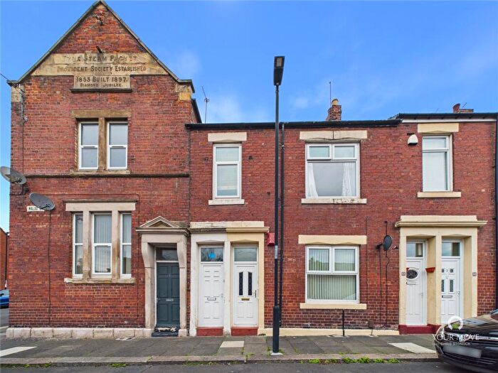 2 Bedroom Flat For Sale In Waldo Street, North Shields, Tyne And Wear, NE29