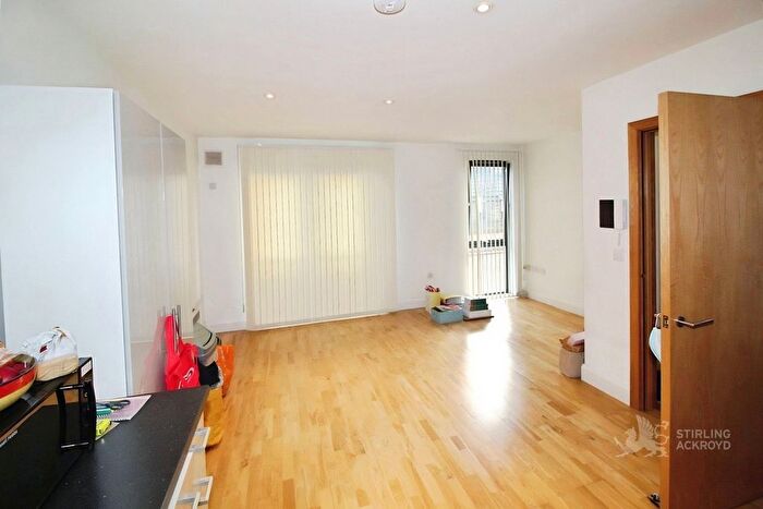1 Bedroom Flat To Rent In Waterworks Yard, Croydon, CR0