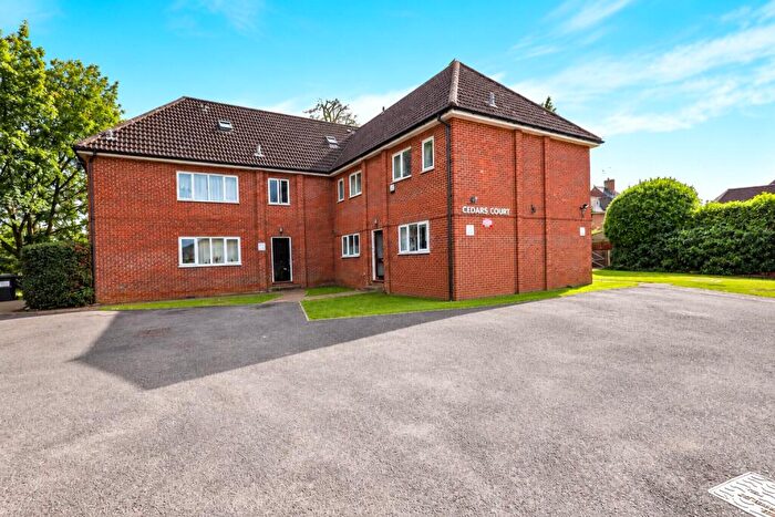Apartment For Sale In Cedars Court, The Cedars, Guildford, Surrey, GU1