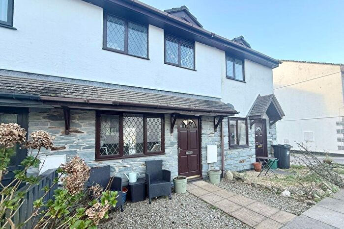 3 Bedroom House For Sale In Raleigh Close, Padstow, PL28