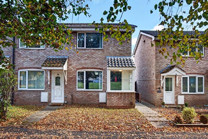 2 Bedroom End Of Terrace House For Sale In Warwick Walk, Bobblestock, Hereford, HR4