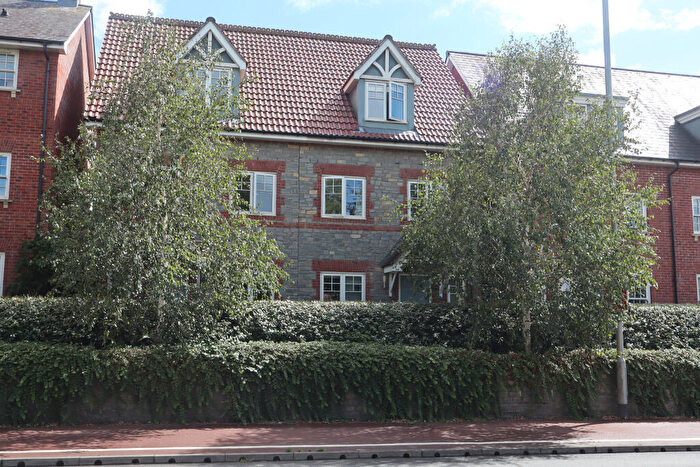 4 Bedroom Semi-Detached House For Sale In Glastonbury Road, Wells, BA5
