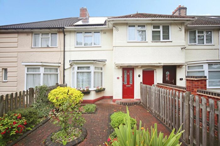 3 Bedroom Terraced House For Sale In Chaucer Grove, Birmingham, West Midlands, B27