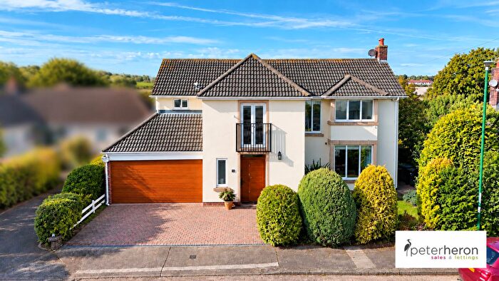 4 Bedroom Detached House For Sale In Hunter Close, East Boldon, East Boldon, NE36