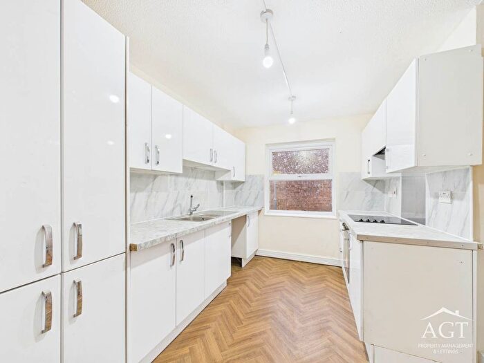 3 Bedroom Terraced House For Sale In Brynmore, Bretton, Peterborough, PE3
