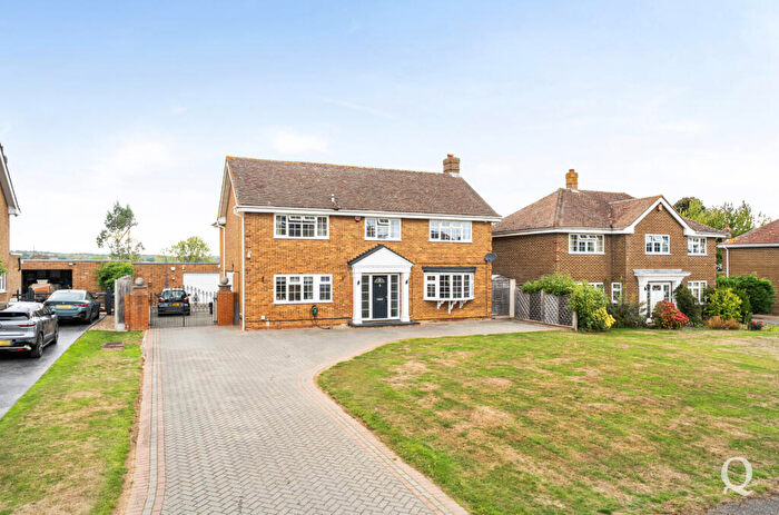 4 Bedroom Detached House For Sale In Dane Close, Hartlip, Sittingbourne, Kent, ME9