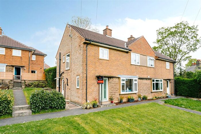 3 Bedroom Semi-Detached House For Sale In Turnpike Close, Matlock, DE4