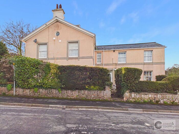 6 Bedroom End Of Terrace House For Sale In Devon Square, Newton Abbot, TQ12