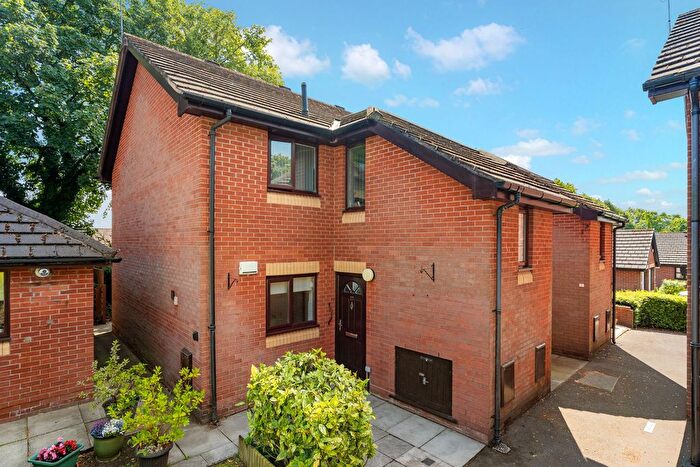 1 Bedroom Flat For Sale In Sharples Hall Mews, Sharples Hall Drive, Bolton, BL1
