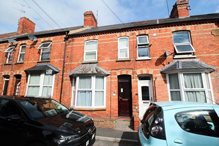 1 Bedroom Apartment To Rent In Vincent Place, Yeovil, BA20