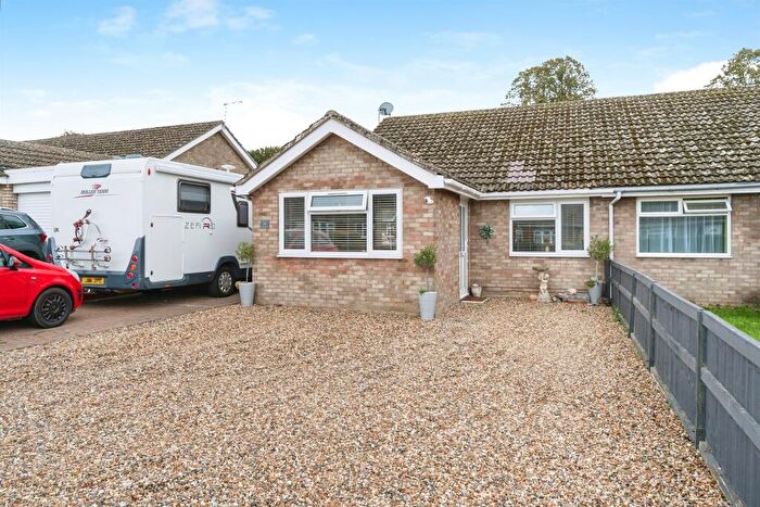 3 Bedroom Semi-Detached Bungalow For Sale In Kings Parade, Soham, Ely, CB7