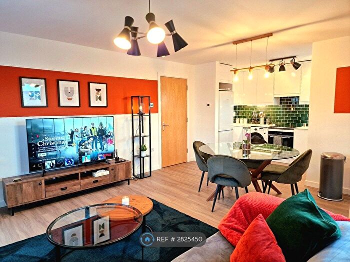 2 Bedroom Flat To Rent In Bailey House, Cambridge, CB1