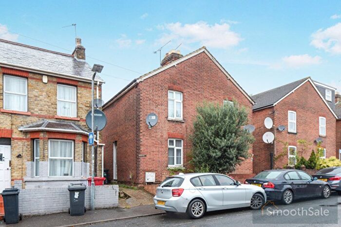 3 Bedroom Semi-Detached House For Sale In The Crescent, Slough, SL1