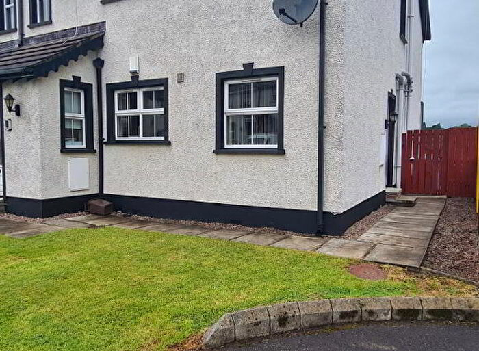 2 Bedroom Ground Floor Apartments To Rent In Coneyburrow, L'Derry, BT47