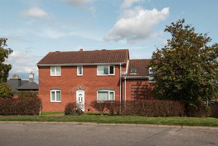 5 Bedroom Detached House To Rent In Packington Hill, Kegworth, DE74
