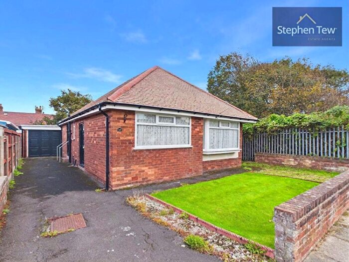 2 Bedroom Detached Bungalow For Sale In Armadale Road, Blackpool, FY2