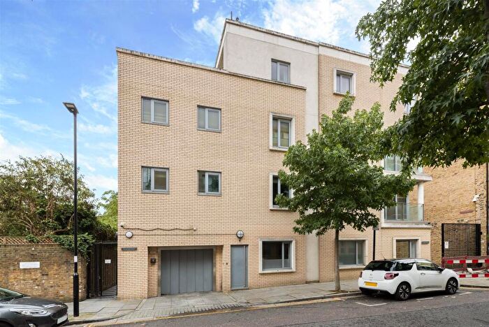 2 Bedroom Apartment To Rent In Copperworks, London, N1