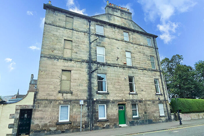 2 Bedroom Apartment For Sale In King Street, Perth, PH2