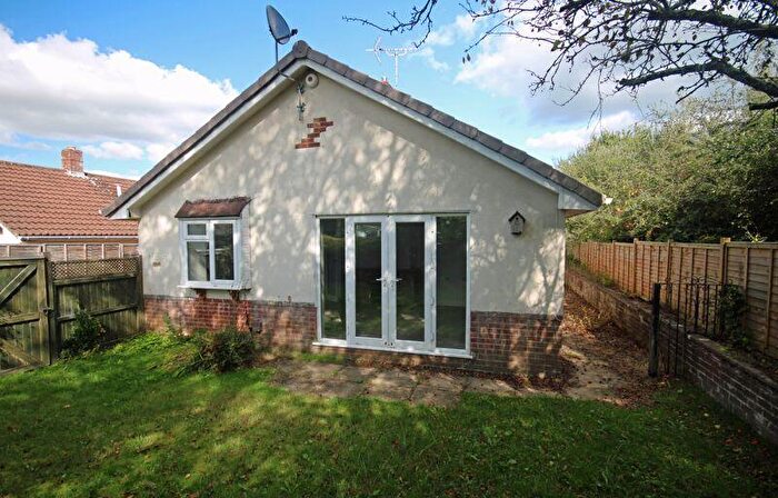 3 Bedroom Detached Bungalow For Sale In Blackwater Grove, Alderholt, SP6