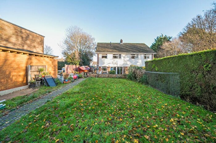 3 Bedroom Semi-Detached House For Sale In Orchard Road, Havant, Hampshire, PO9
