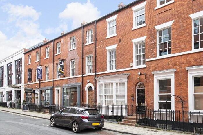 2 Bedroom Flat To Rent In York Place, Leeds, LS1