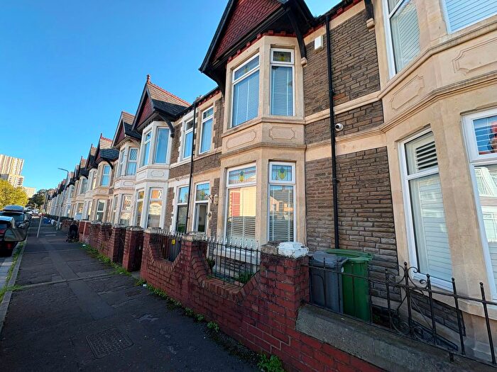 3 Bedroom Terraced House To Rent In Pentre Street, Cardiff, CF11