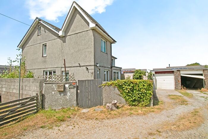 3 Bedroom Semi-Detached House For Sale In Tolgus Lane, Lower Broad Lane, Redruth, Cornwall, TR15