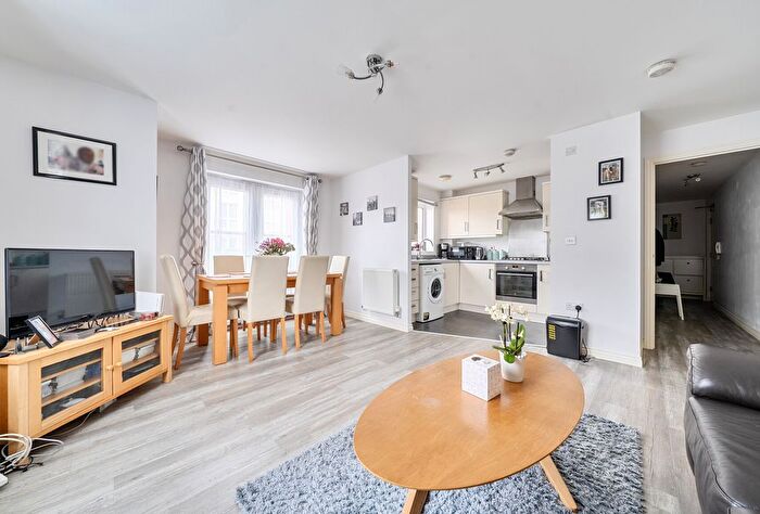 1 Bedroom Flat For Sale In Normandy Drive, Yate, Bristol, Gloucestershire, BS37