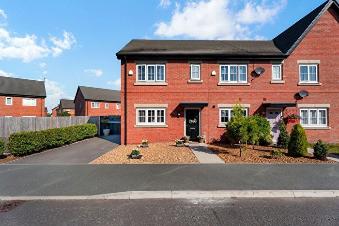 3 Bedroom Semi-Detached House For Sale In Bedford Street, Widnes, WA8