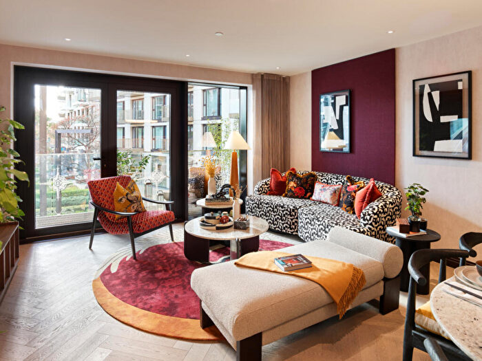 2 Bedroom Apartment For Sale In London Dock, Wapping, E1W