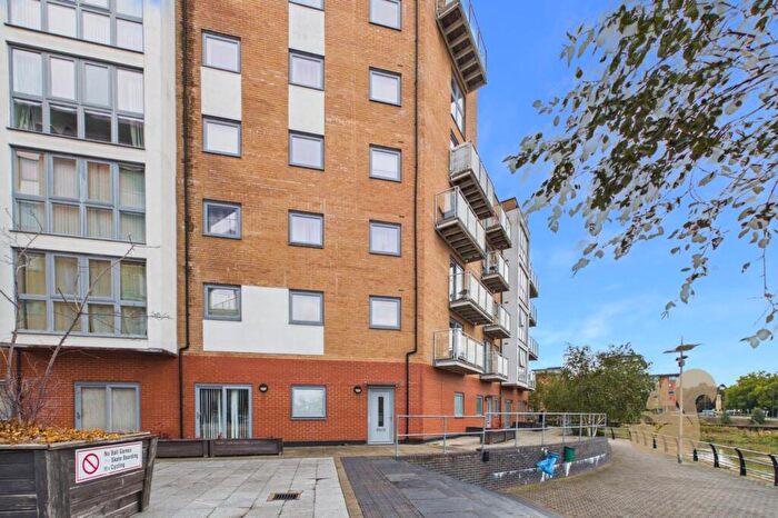 2 Bedroom Apartment To Rent In Ship Wharf, Colchester, CO2