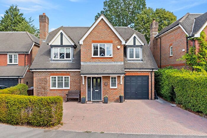 5 Bedroom Detached House For Sale In Birch Grove, Felbridge, RH19