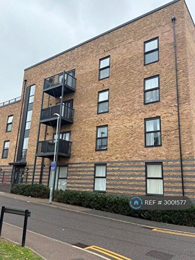 2 Bedroom Flat To Rent In Sherbourne Close, Dartford, DA1