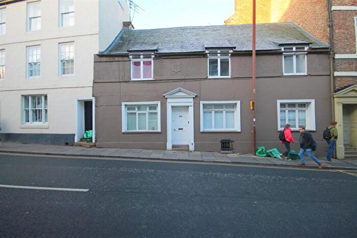 2 Bedroom Private Hall To Rent In Flat, B Church Street, Durham City, DH1