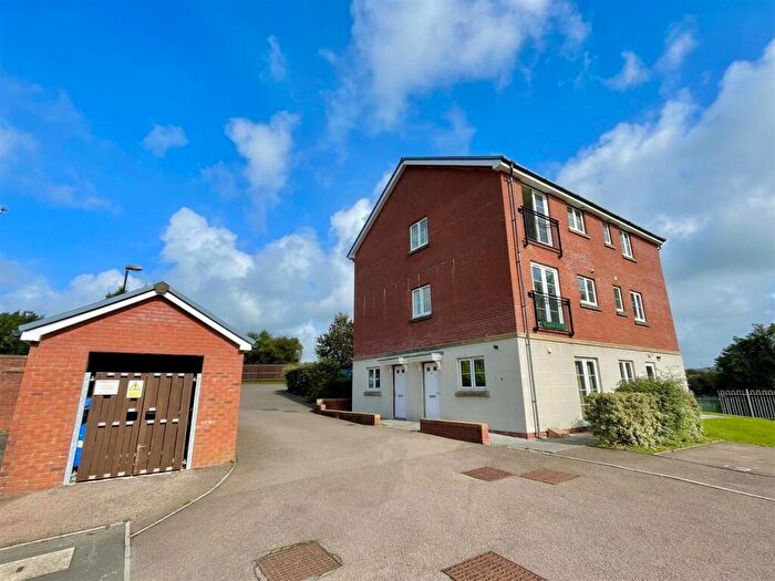2 Bedroom Apartment For Sale In Skylark Road, North Cornelly, CF33