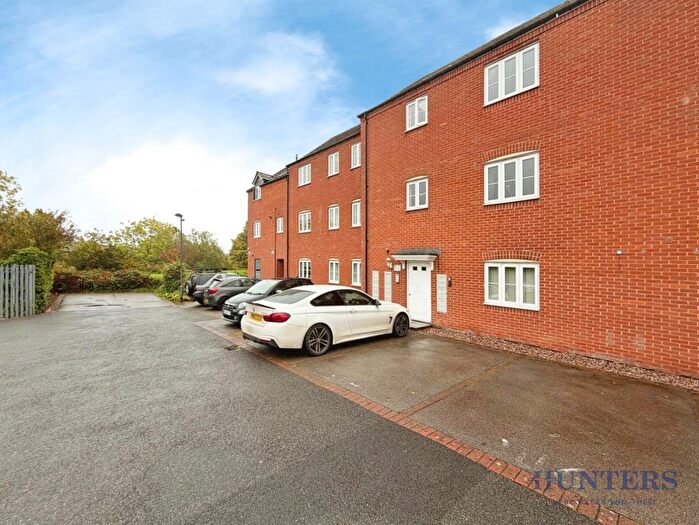 2 Bedroom Flat To Rent In Wharf Lane, Solihull, B91