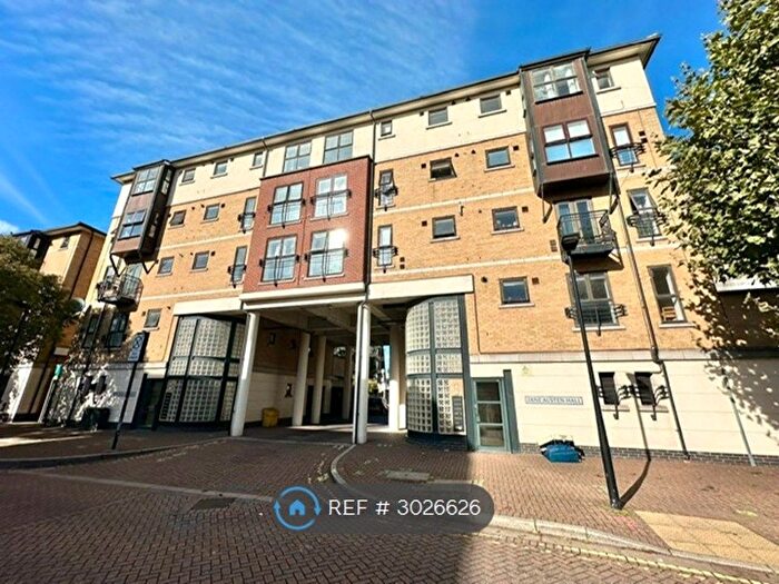 2 Bedroom Flat To Rent In Jane Austen Hall, London, E16