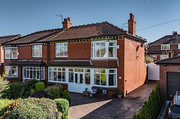 3 Bedroom Semi-Detached House For Sale In Dowson Road, Gee Cross, Hyde, SK14
