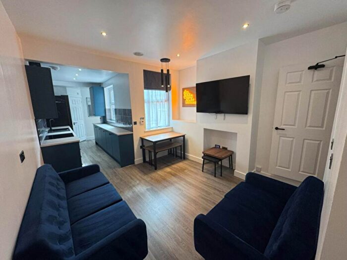 5 Bedroom Terraced House To Rent In Leopold Street, Loughborough, LE11