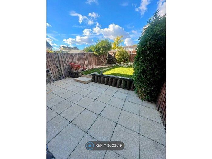 3 Bedroom Terraced House To Rent In Windmill Walk, Ely, CB6
