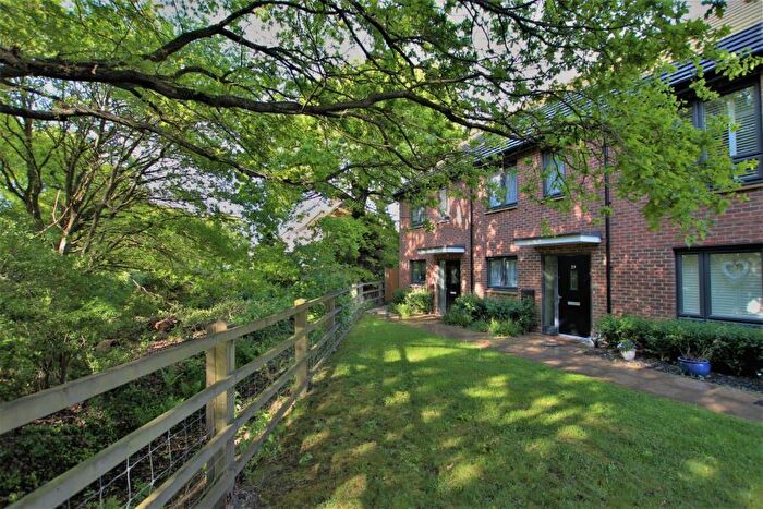 2 Bedroom End Of Terrace House To Rent In Westfield, Woking, Surrey, GU22